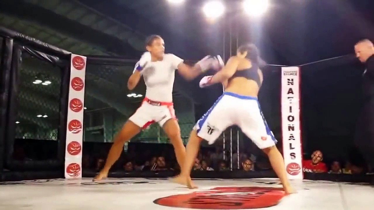 MMA Girls Fight | Fernanda Araujo vs Danielle Gallagher