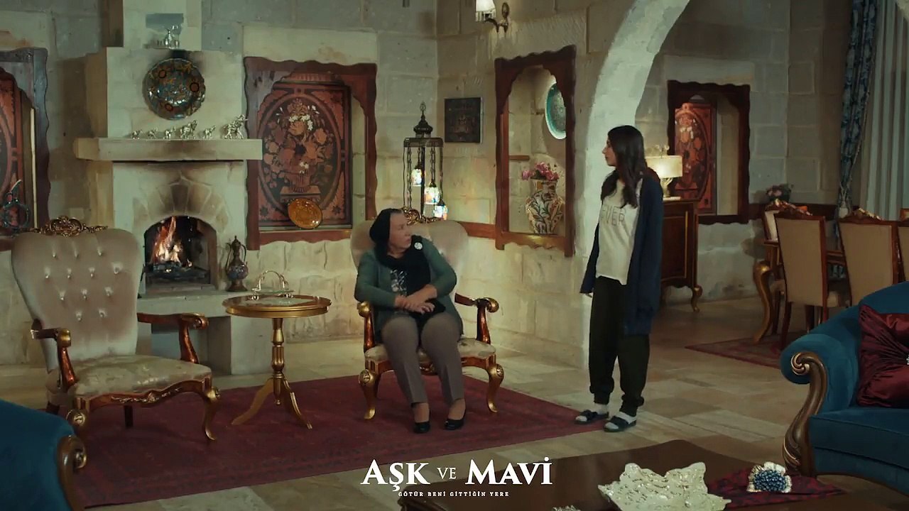 Aşk ve Mavi 42.Bölüm - Pembe, Refika’ya gelen mektubu okuyor!