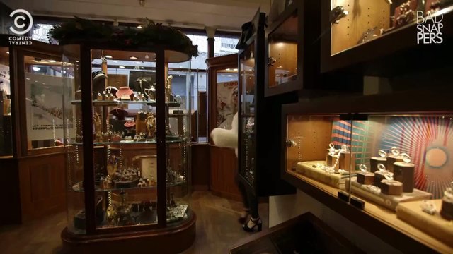 Bad Snappers - Millionaires Club - Comedy Central | Daily Funny | Funny Video | Funny Clip | Funny Animals