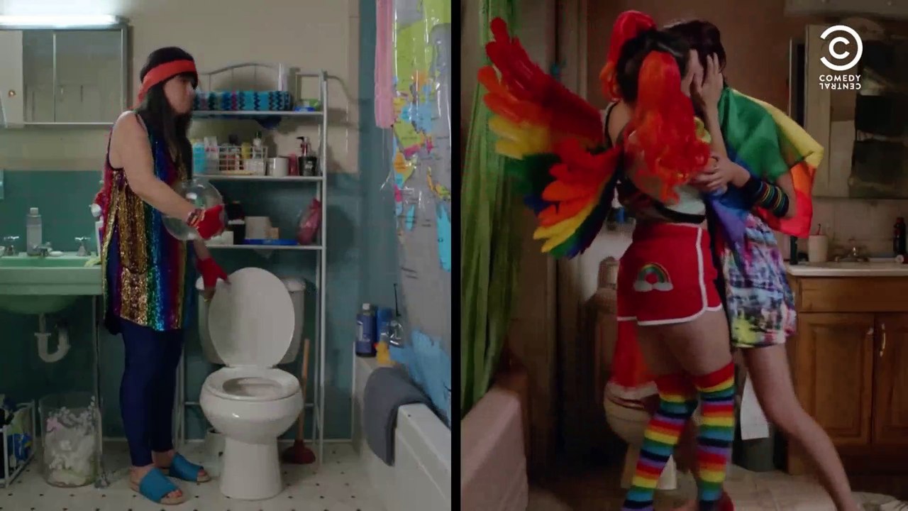Bathroom Space - Broad City | Daily Funny | Funny Video | Funny Clip | Funny Animals