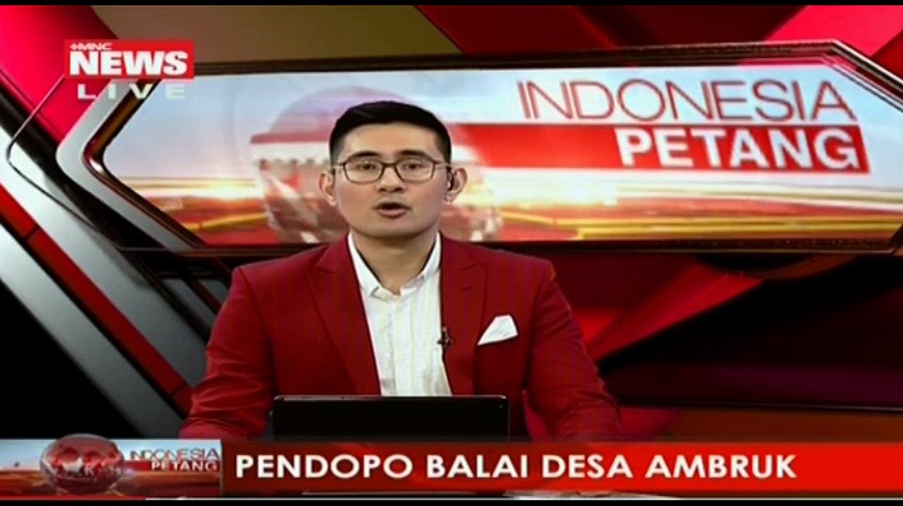 Diguyur Hujan Deras, Pendopo Balai Desa di Probolinggo Ambruk