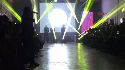 Denizli Kursiyerler Tasarladı, Ünlü Mankenler Sergiledi