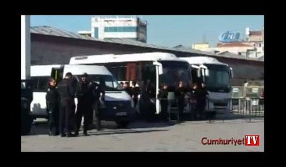 Taksim Meydanı'nda yoğun güvenlik önlemi