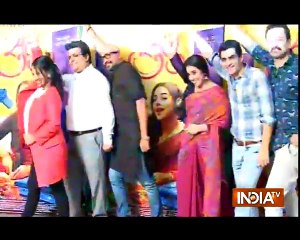 Vidya Balan Celebrates The Success Of Tumhari Sulu