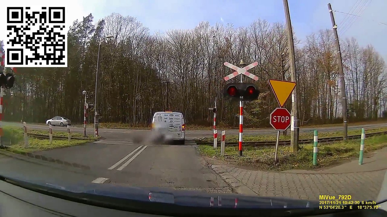 camionnette vs train