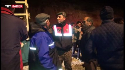 Muğla'nın Ula ilçesindeki mahalle sakinlerine çadır ve battaniye dağıtıldı