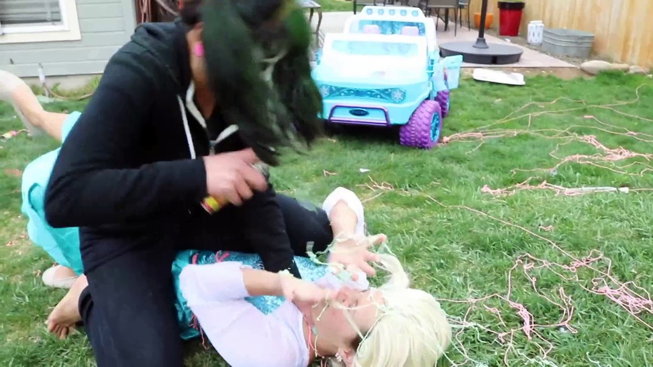 Joker Girl vs Frozen Elsa & Olaf - Real Life Superhero Movie | Superheroes | Spiderman | Superman | Frozen Elsa | Joker