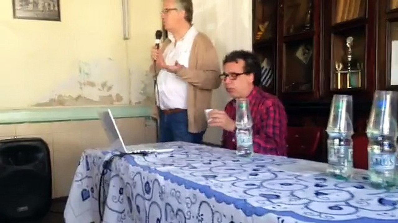 Sociólogo Fernando Filgueira de Eduy 21 hoy en el Club Uruguay de Carmelo "Desafíos para el Uruguay del Siglo XXI: Otra Educación es Posible."