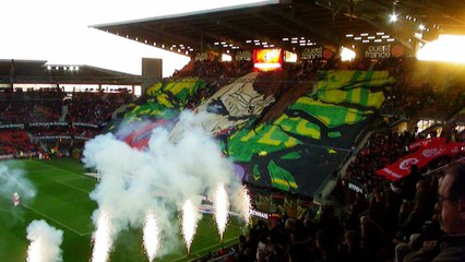 25/11/17 : SRFC-FCN : tifo déployé