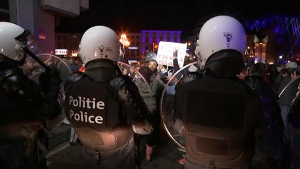 شاهد: اشتباكات في بلجيكا خلال تظاهرة ضد "أسواق العبيد في ليبيا"