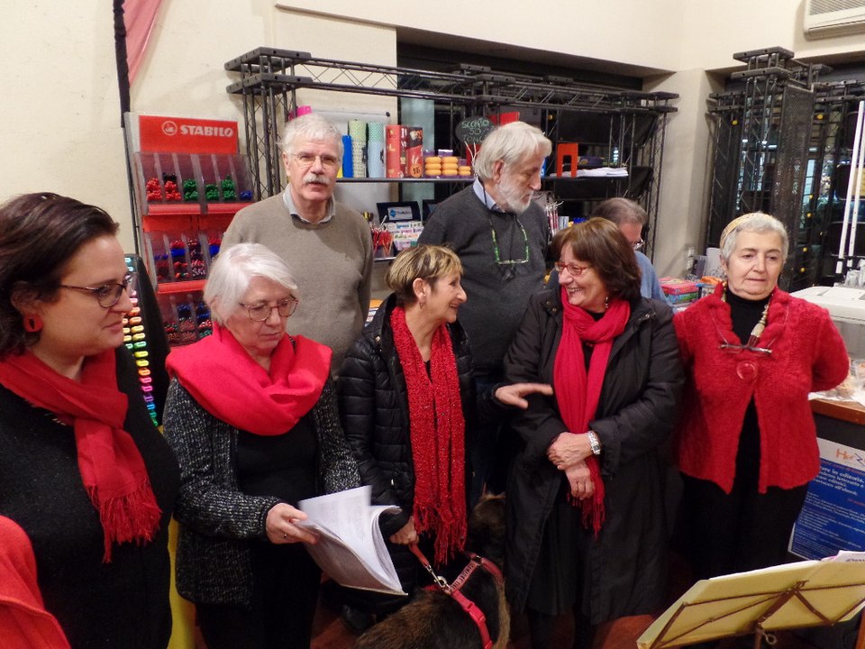 ROSSO LEVANTE E PONENTE (CORO INGRATO)