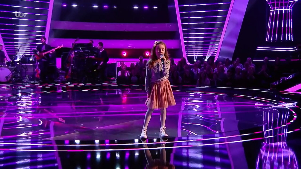 Daisy performs ‘When Im Gone’: Blinds 3 | The Voice Kids UK 2017