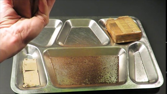 1945 WW2 US K Ration Breakfast MRE Review 70 Year Old Pork & Eggs Meal Ready To Eat Unboxing