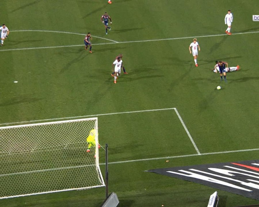 Post-Bielsa blues as Lille fall to Montpellier