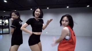 현아HyunA 어때? Choreography . HAZEL