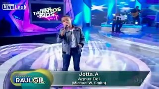 Jotta-A Hallelujah - Amazing voice