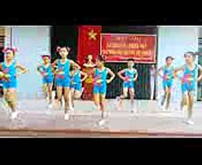 Bài nhảy erobic của trường Tiểu học Đông Tân
