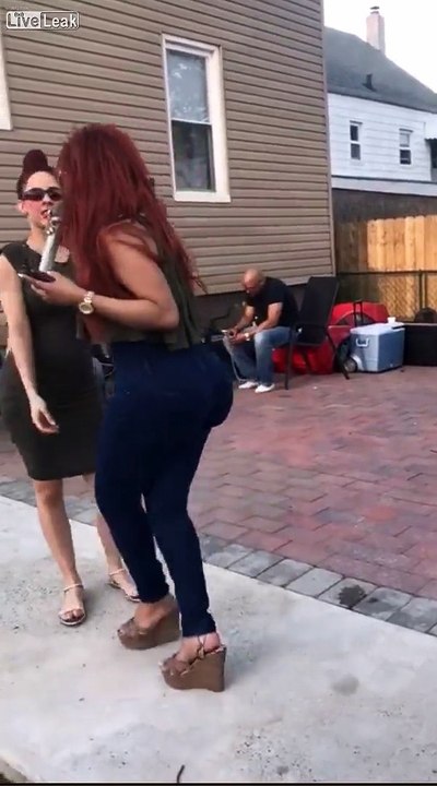 I love big butts and I cannot lie