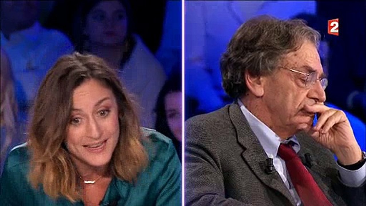 Clash entre la comédienne Camille Chamoux, Yann Moix et Alain Finkielkraut dans ONPC - Regardez