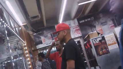 DETROIT WOMAN NEEDS SOMETHING TO DRINK