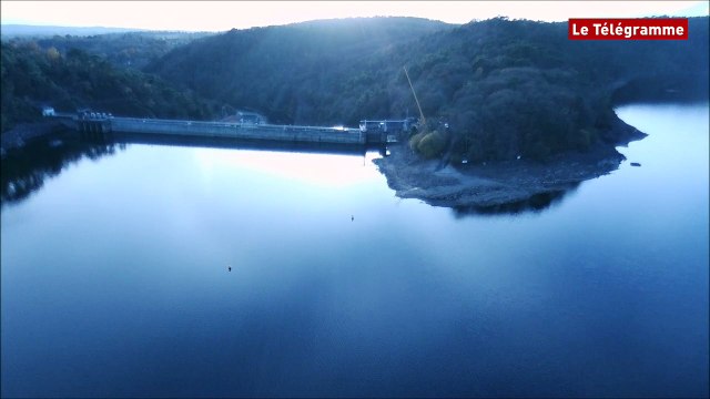 Guerlédan (22). Réfection des vannes de crue au barrage