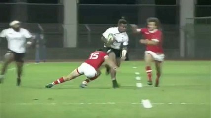 Exceptionnel offload de Josua Tuisova face au Canada