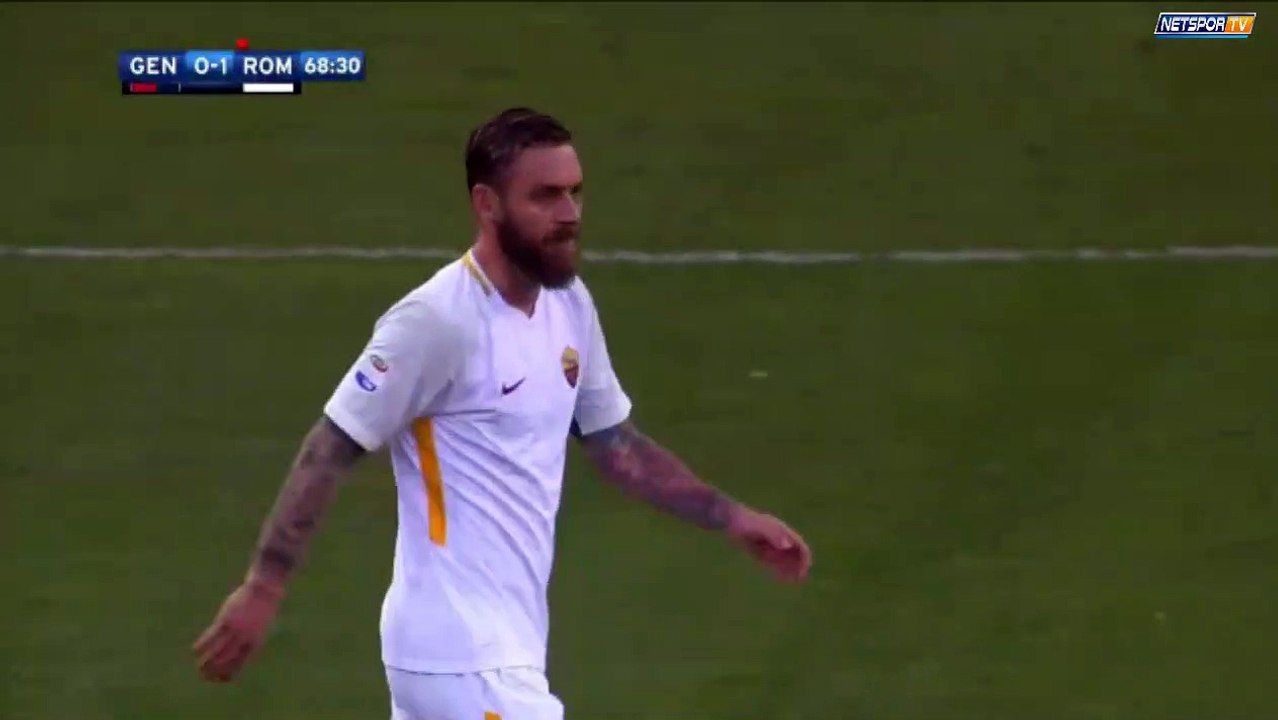 Daniele De Rossi enchaîne une gifle, une simulation et un carton rouge...
