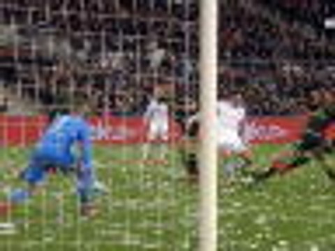 In-form Thauvin opens scoring for Marseille