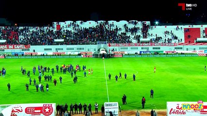 أحداث عنف عرفتها مباراة النجم الساحلي والترجي الرياضي التونسي بعد الورقة الحمراء لبنغورا..