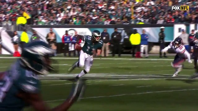 Carson Wentz's 3rd Down Scramble Sets Up Nelson Agholor's Diving TD! | Bears vs. Eagles | NFL Wk 12