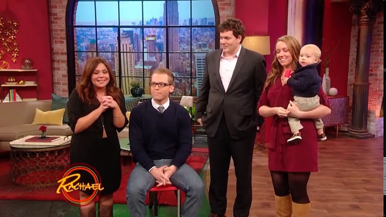 Slijepi čovjek prvi put ugledao svoju ženu i dijete: Nećete moći zaustaviti suze kad vidite njegovu reakciju