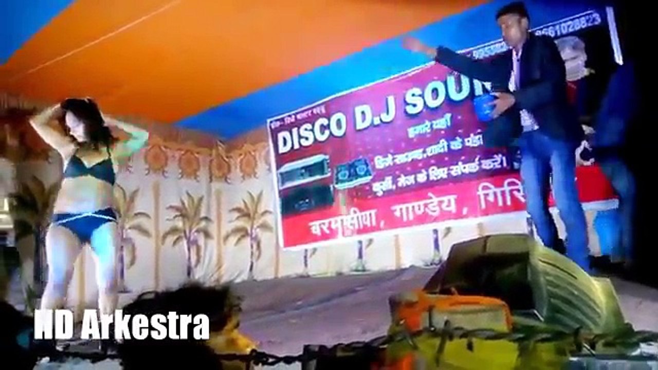 इतना हॉट लड़की आर्केस्ट्रा में कभी नहीं देखा होगा-Bhojpuri Arkestra Dance --bhojpuri arkestra song