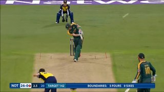 Eight Amazing Sixes by Alex Hales in One Match