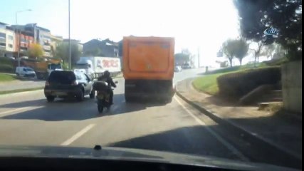 Tamponunda Sıkışan Kaya Parçasıyla Tehlike Saçtı!