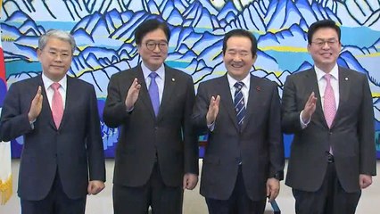 "발목잡기" vs "포퓰리즘"...예산안, 법정 시한 통과 불투명 / YTN