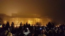 Protesters Chant Outside Romanian Parliament to Protest Planned Judicial Reforms