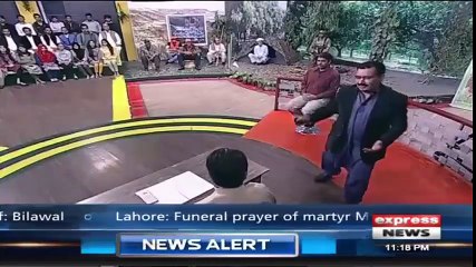 Khabardar Aftab Iqbal 23 November 2017 - Department of Anti Corruption - Express News