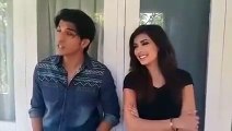 سوشل میڈیا پر وائرل ہونے والی ویڈیو جس میں مہوش حیات اور محسن عباس حیدر نے گانا گایا، آپ بھی دیکھیں۔