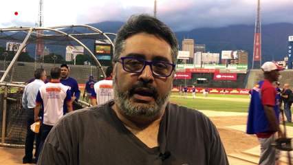 Así se vive una transmisión con las voces del beisbol en Venezuela