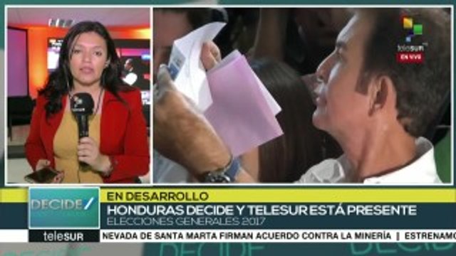 Expdte. hondureño Zelaya desconoce resultados de elección de la prensa