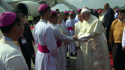 El papa inicia delicada visita a Birmania