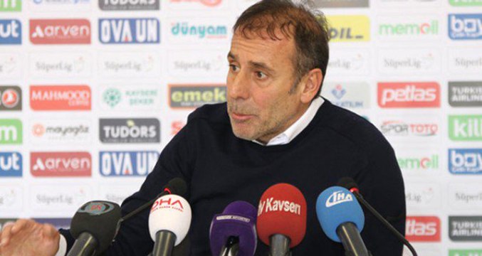 Başakşehir Teknik Direktörü Abdullah Avcı: Adebayor Öyle Bir Şey Söylememiş