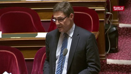 Скачать видео: « Le gouvernement est capable de prévoir les catastrophes naturelles », ironise Dallier