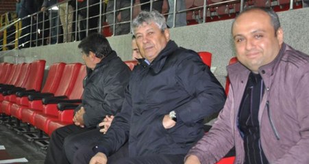 Descargar video: Milli Takım Teknik Direktörü Mircea Lucescu Kayseri'de