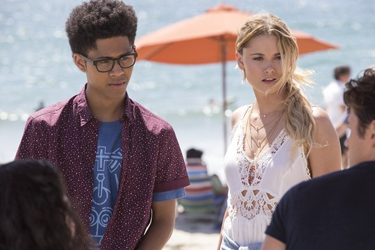 Marvel's Runaways Season 1 Episode 5 - (s1e05) Hulu HD