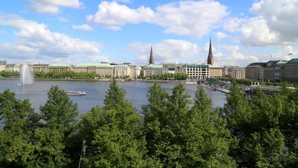 تعرفي مع ديانا على أجمل مواقع السياحة والتسوق الفاخر في هامبورغ