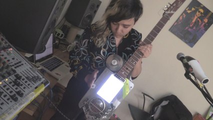 'Latin Latas' la banda colombiana creadora de la "cumbia chatarrera"