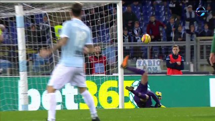 Num lance muito idêntico ao de Danilo em Itália o VAR marcou penalty