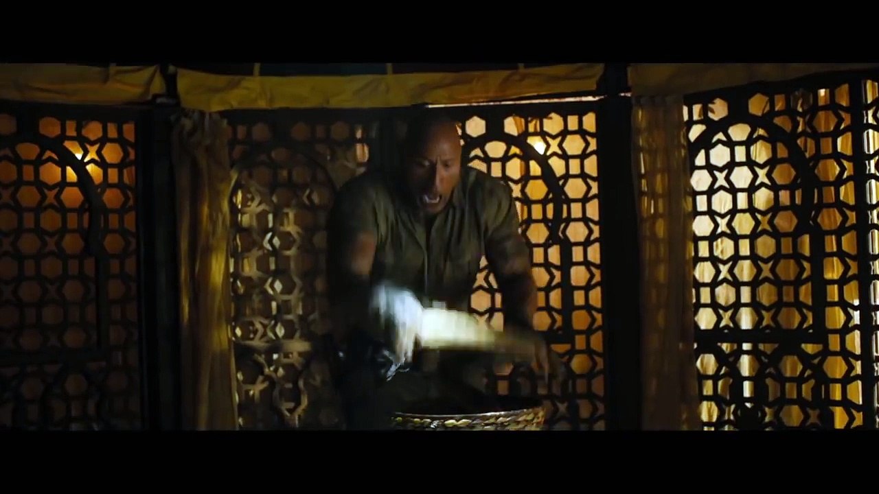 Jumanji Welcome to the Jungle - Staring Contest