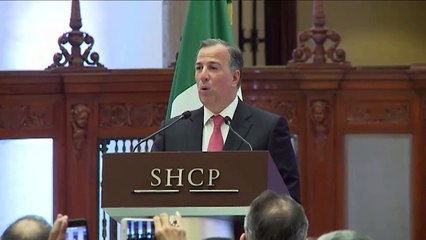 Exministro independiente busca candidatura presidencial mexicana